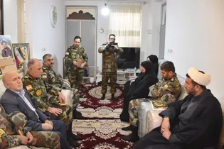 تجلیل مدیرکل بنیاد شهید لرستان از خانواده شهید...