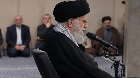 بیعت خانوادهٔ سردار شهید حاج رمضان با آیت‌الله سید مجتبی خامنه‌ای