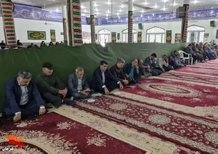 تجلیل از مقام پدر شهیدان حسینی در جیرفت