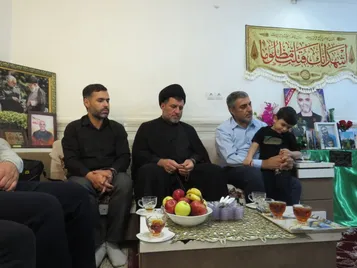 زنان شهدا قهرمانان ملت ایران هستند